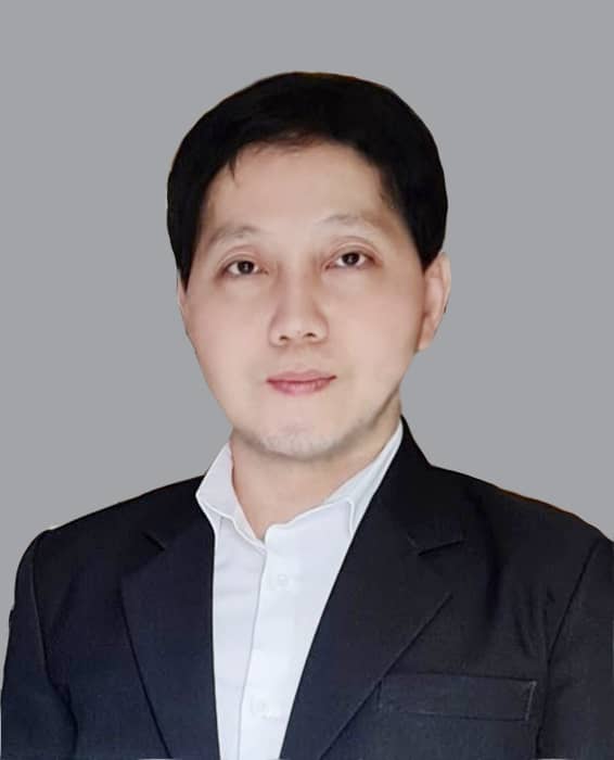 อาจารย์ เอกภพ มณีนารถ